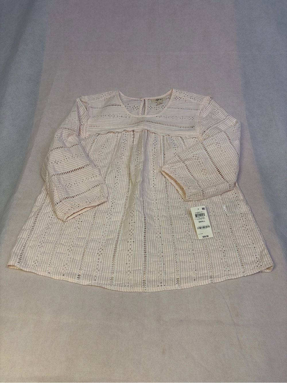 Style & Co Eyelet Top, sz S NWT